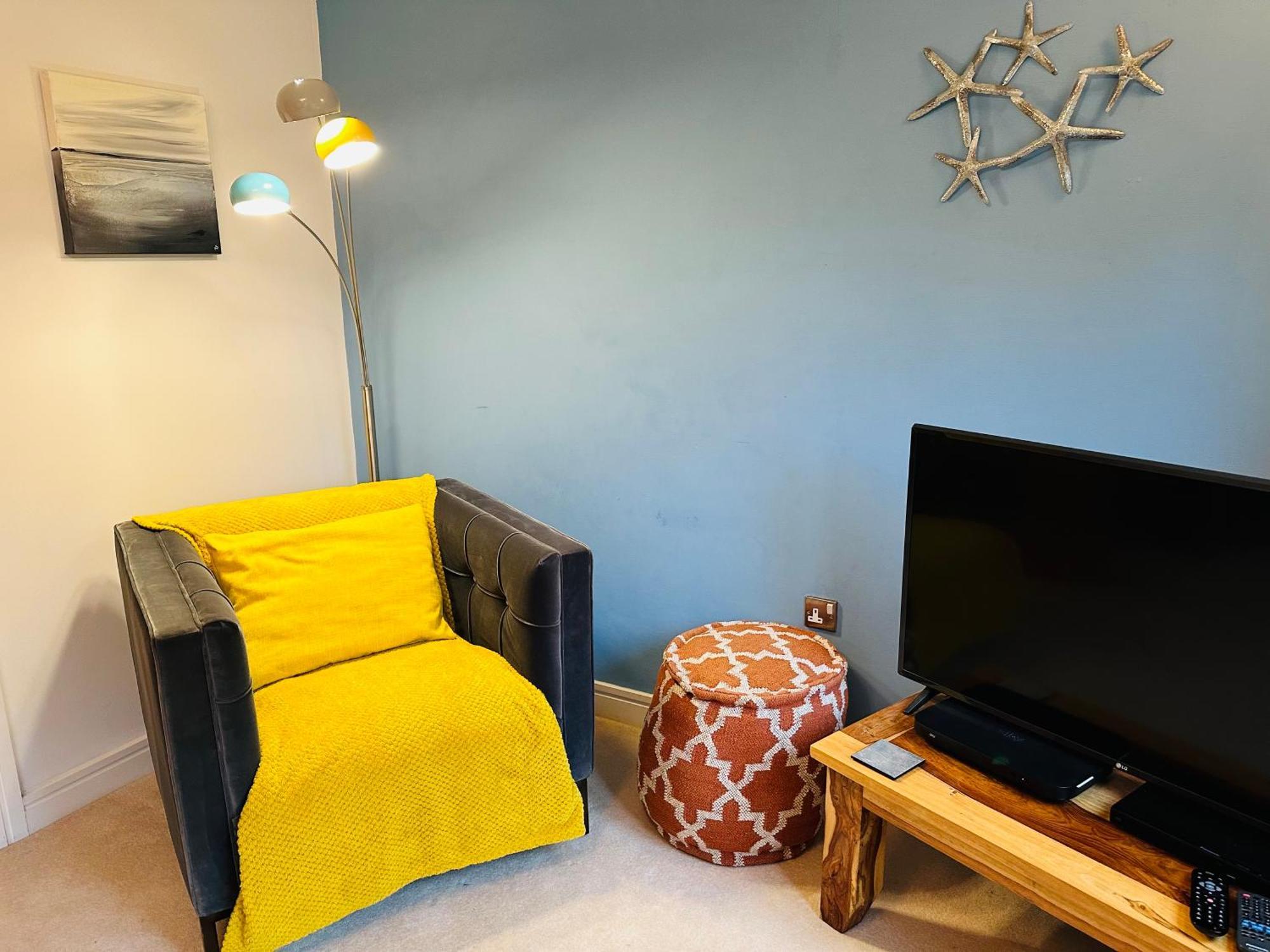 Starfish Cottage- Private Beach Access- Dog Friendly Чарлстаун Екстериор снимка