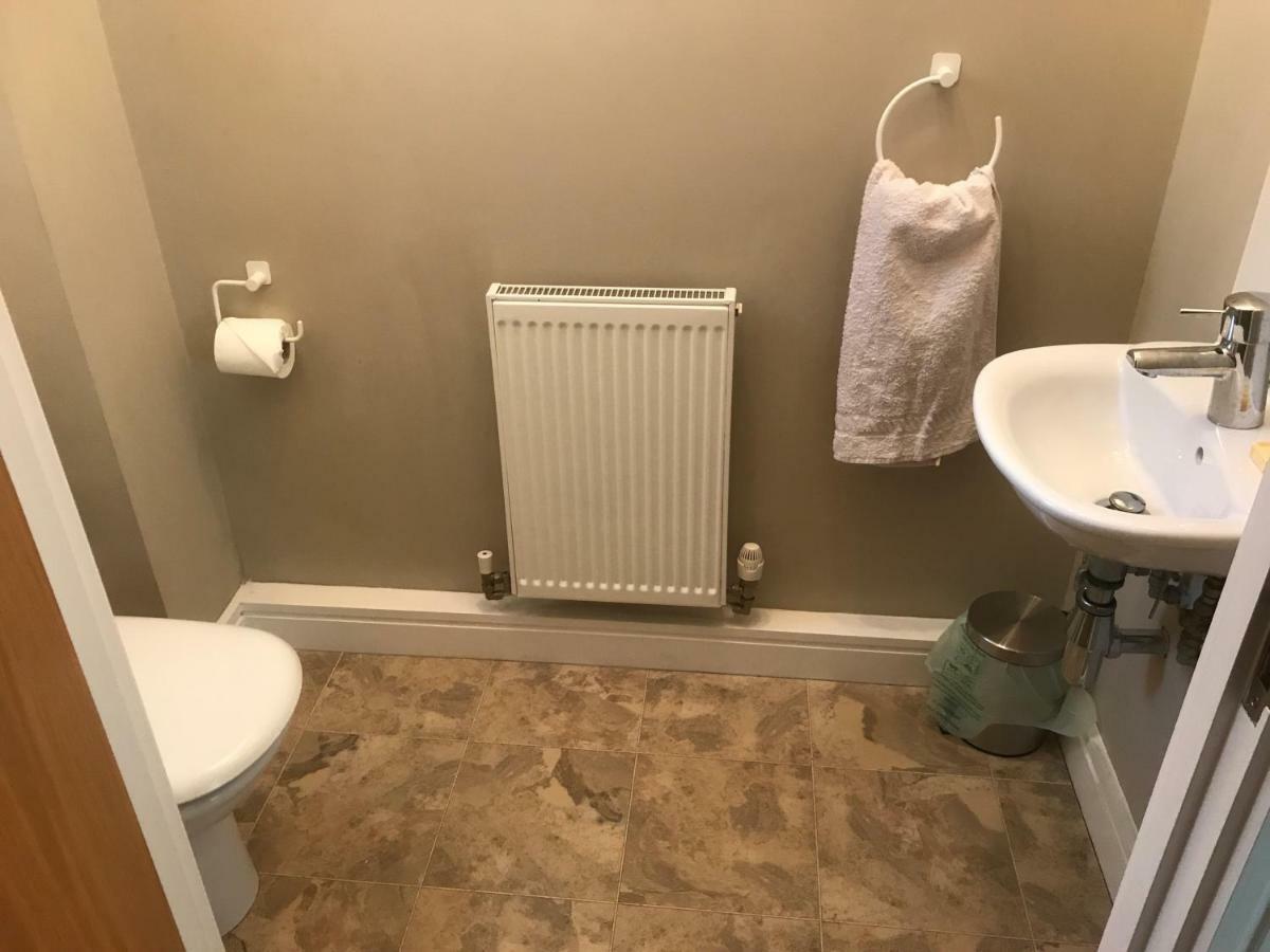 Starfish Cottage- Private Beach Access- Dog Friendly Чарлстаун Екстериор снимка
